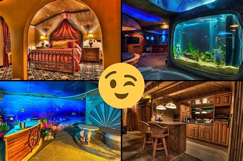 fantasy themed hotel rooms in illinois|themed rooms clinton il.